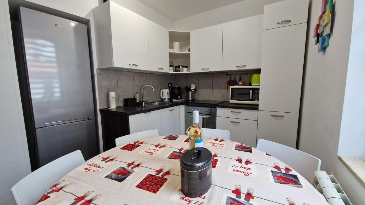 Sun Kissed Apartment كوبر المظهر الخارجي الصورة